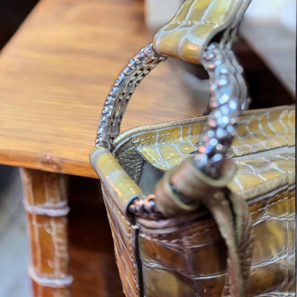 **Brighton Women's Pearl Cher Shoulder Bag - Picture 7 of 10